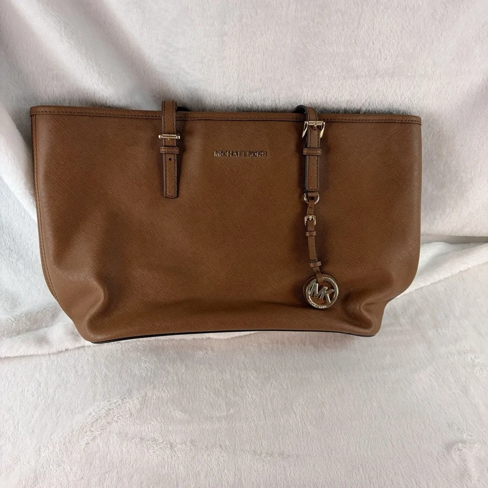 Michael Kors Jet Set Travel Saffiano Leather Tote Bag Luggage Brown Gold Charm